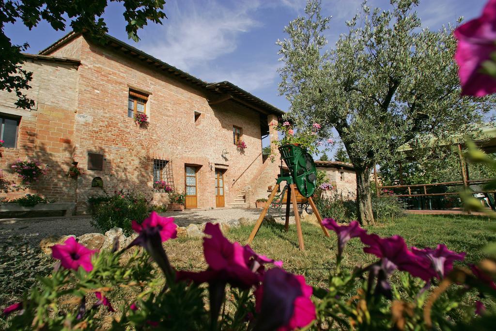 Podere Il Pero Siena Exteriör bild