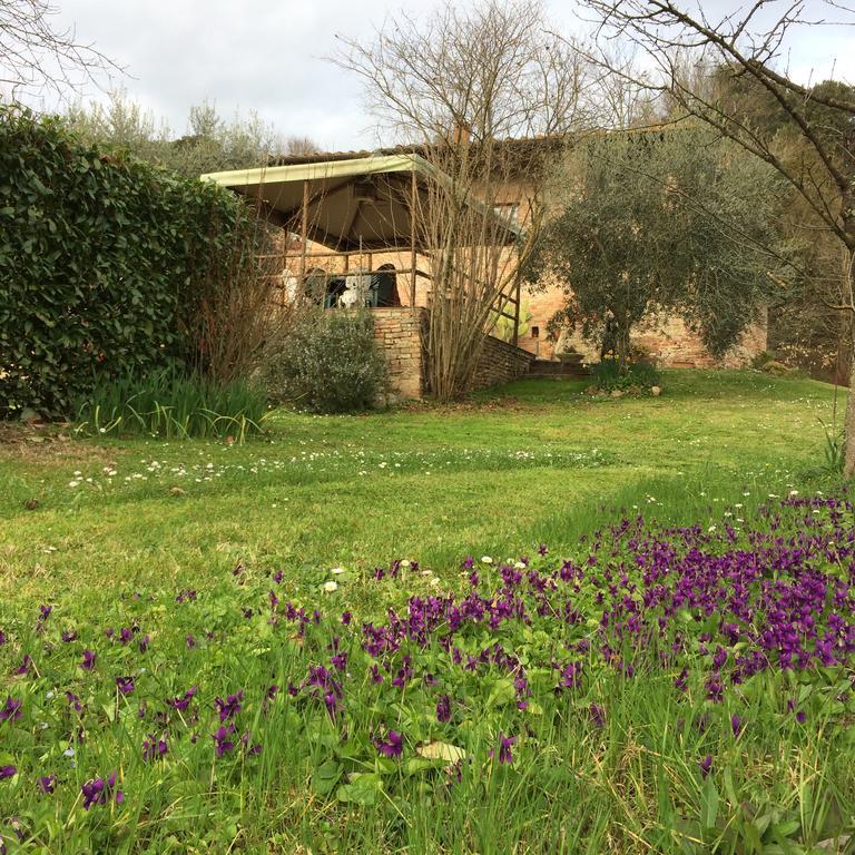 Podere Il Pero Siena Exteriör bild