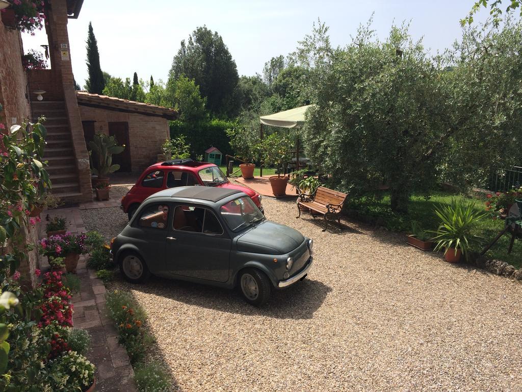 Podere Il Pero Siena Exteriör bild